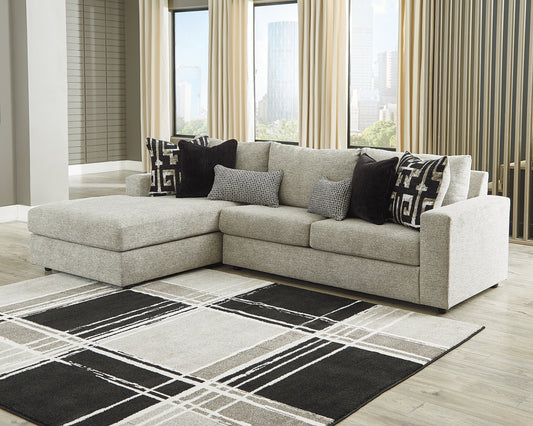 Ravenstone 2-Piece Sectional with Chaise