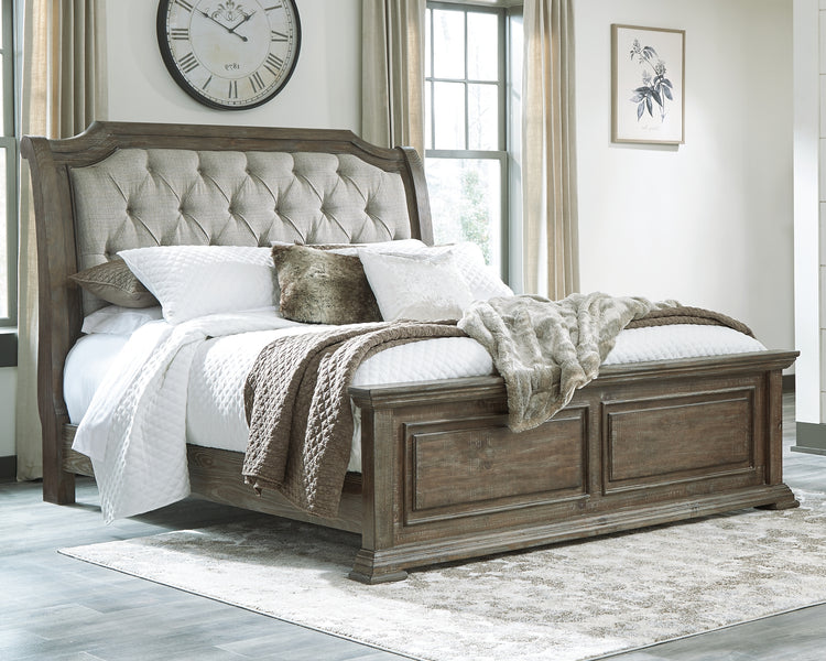 Wyndahl Queen Upholstered Panel Bed